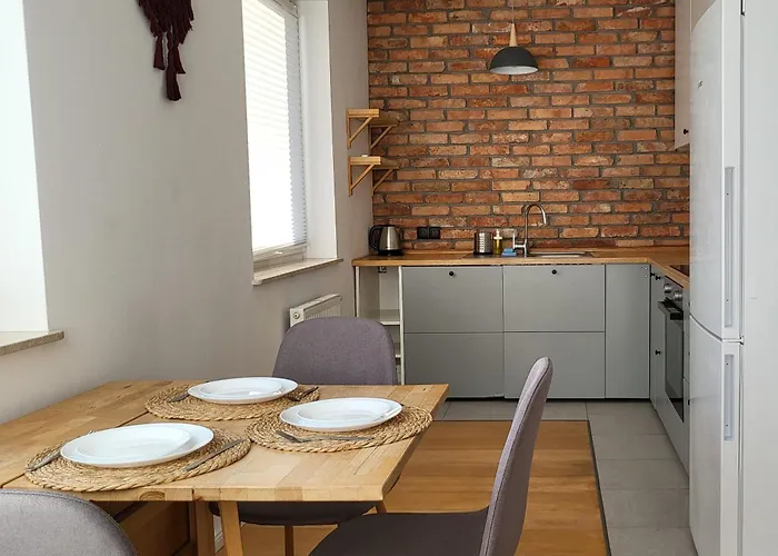 Mieszanie Bazantowa Z Miejscem W Hali Garazowej Danzig