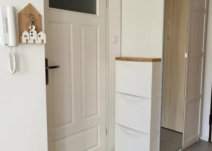 Mieszanie Bazantowa Z Miejscem W Hali Garazowej Apartment *